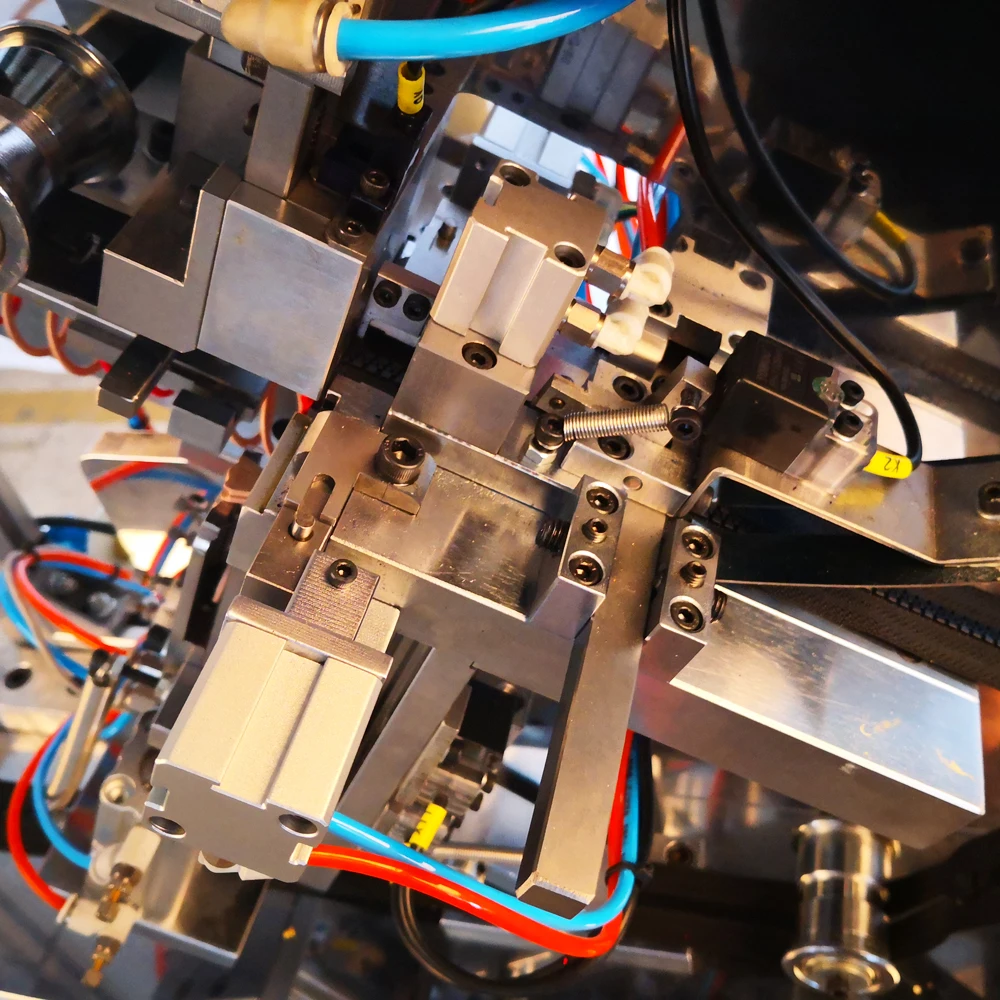 Metal Plastic Nylon Zipper Slider Installation Machine Buy Slider