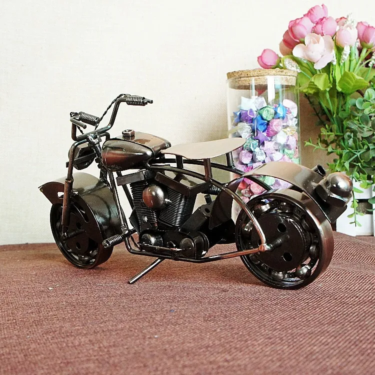 J&L House Race for Passions Retro Metal Tinted Handmade Harley Davidson Motorbike Scaled Model Miniatures Creative Gifts Art Sculpture Collectable for Motorcycle Lovers Home Decor,Bronze M32A
