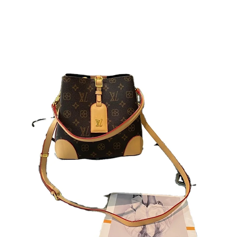 

AA quality designer brand luxury Lady Bag, high-end LOUIS TRVMCI, 6 colors
