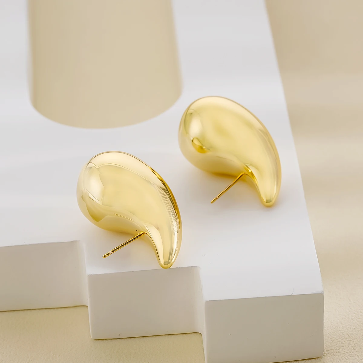 LC 2024 New Water Drop Superior CCB Waterproof and anti allergic Plastic Melon Seed Earrings