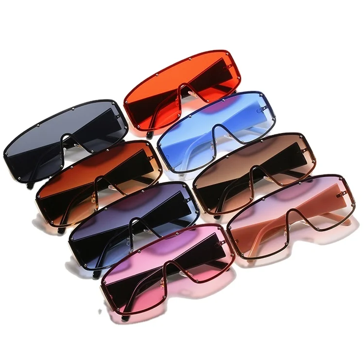 

2021 New Fashion Brand Designer Gradient Oversized Big Frame One Piece Lens Luxury Trendy Stylish Vintage Men Womens Sunglasses