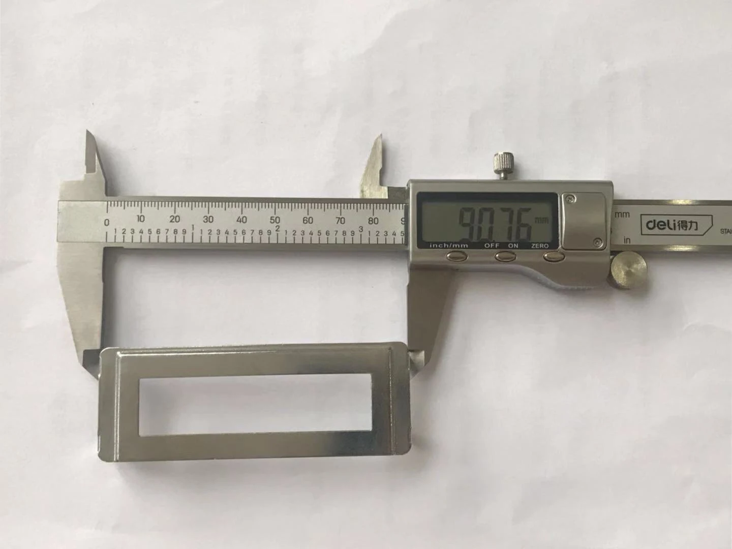 metal label holder.jpg