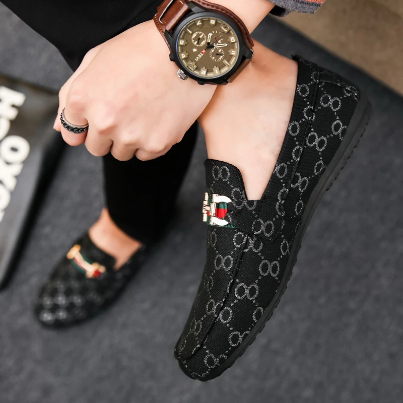 

2021 High Quality Men's Casual Shoes Light Comfortable Shoes Daily Wear Shoes