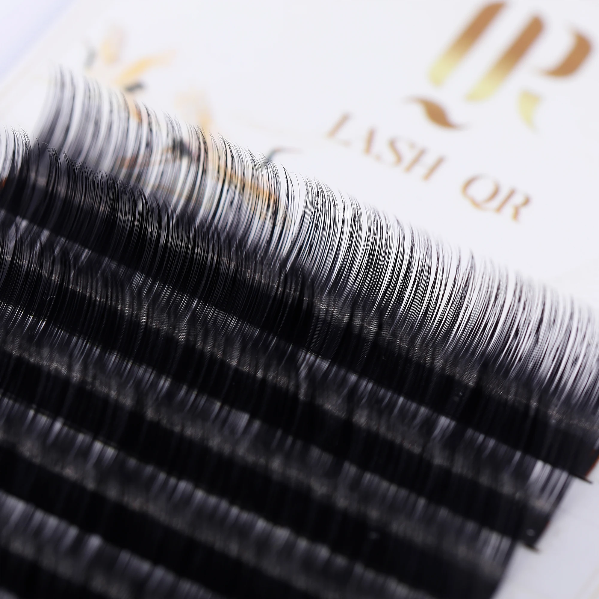 

Hand Made Korea Pbt Fiber Individual Russian 20 Lines Volume Silk Eyelash Extension, Various colors
