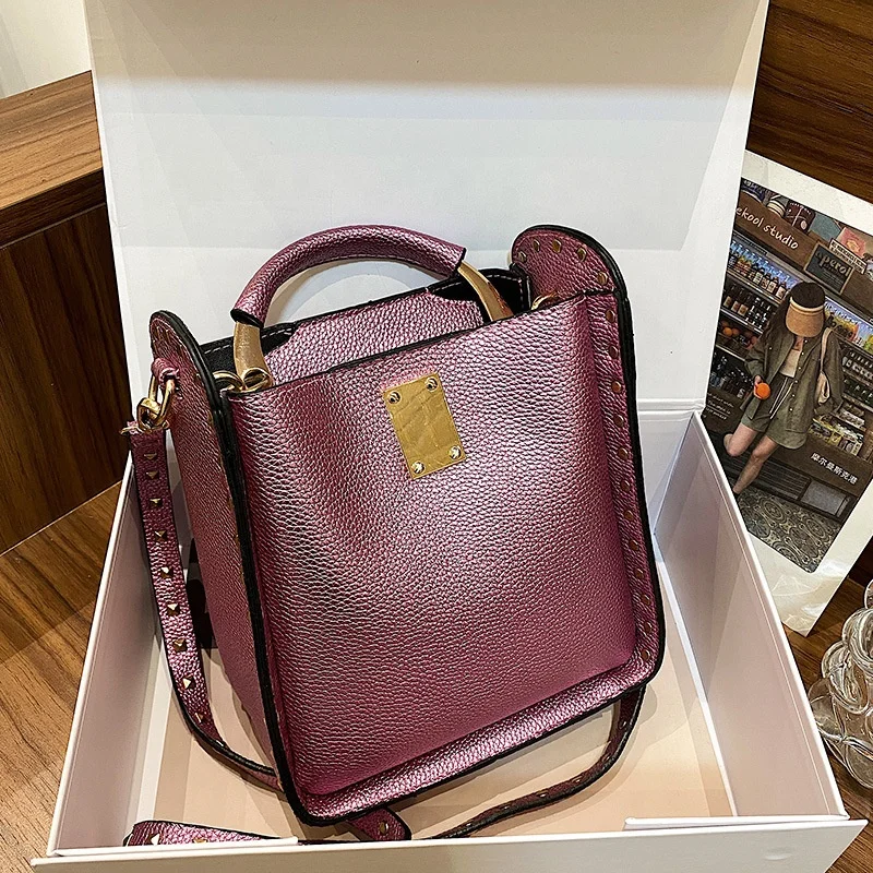 

2022 New Summer Drop shipping Solid Designer Color PU Leather Office Handbags for New Bag Women Fashion Tote Bag