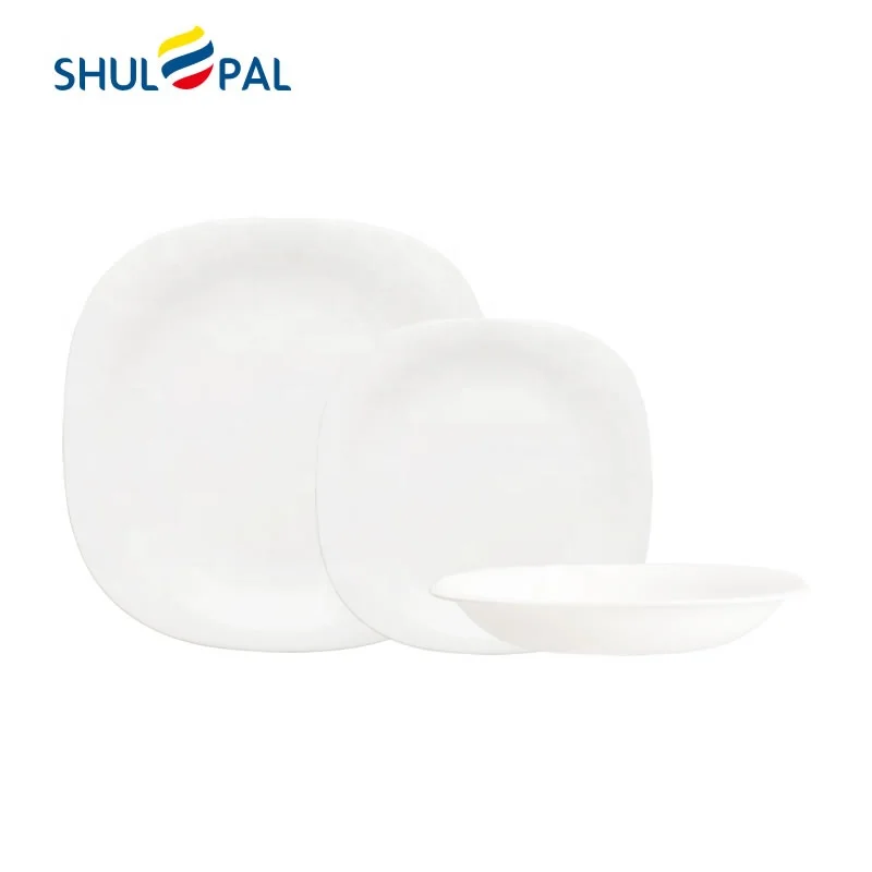 

Elegant square shape 18 piece arcopal dinnerware set