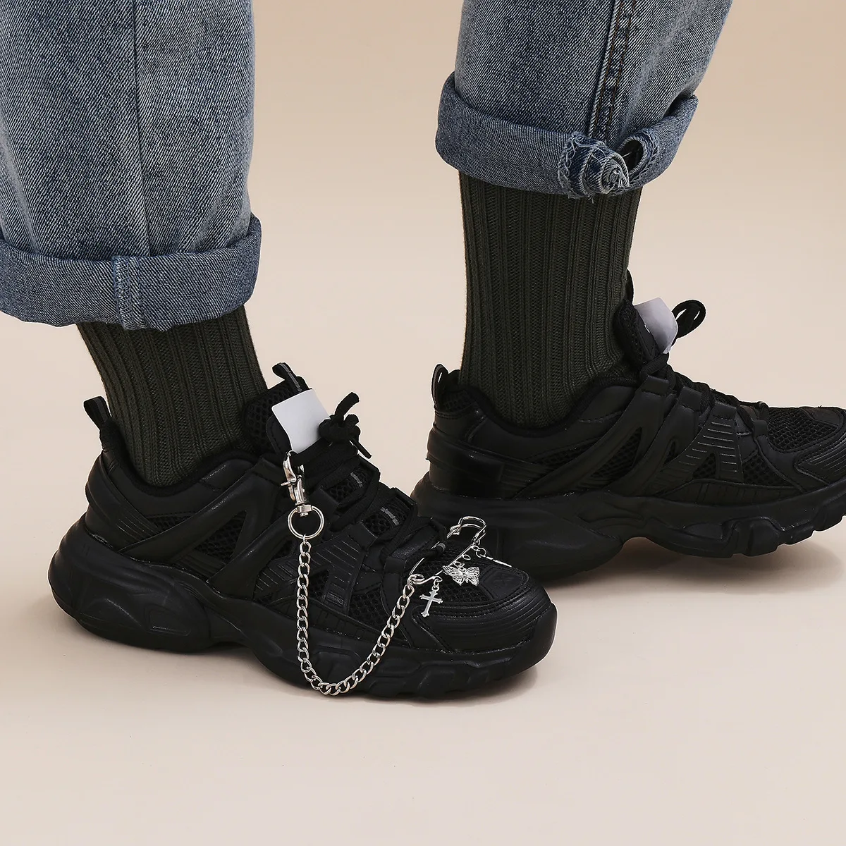 

European and American jewelry, cool hip-hop butterfly chain foot ornaments temperament all-match cross paper clip shoes accessor