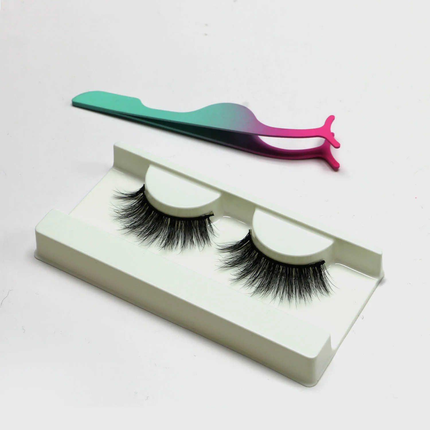 

Hot Selling 3D Mink Eyelashes Vendor Mink Own Brand Eyelashes 25mm False Mink Eyelashes