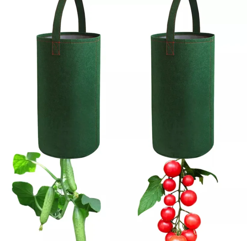 

Felt Hanging Tomato Grow Bag Upside Down Planter Strawberry Vegetable Flower Plant Grow Bags Garden Plant Pot, Brown or customized