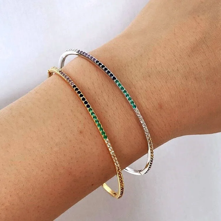 

Trendy 18K Gold Plated Round Shape Pave Rainbow Zircon Diamond Cuff Bangle For Fashionable Women 2022