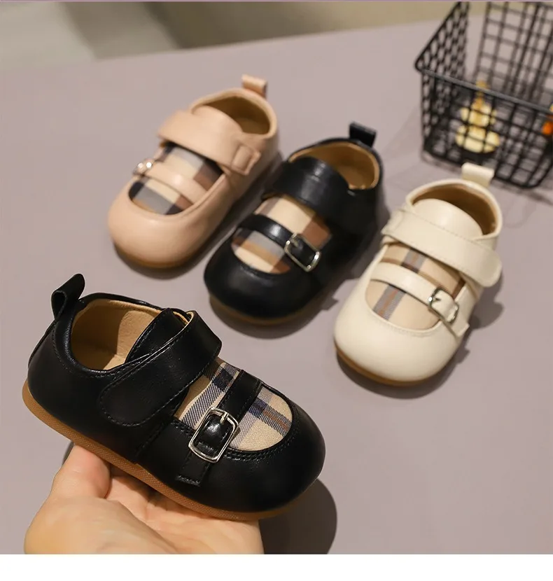 

Promotional Fashion Designer 1year Baby Toddlers Girls Polka Dot Shoes for Casual Wear, Black, pink, beige
