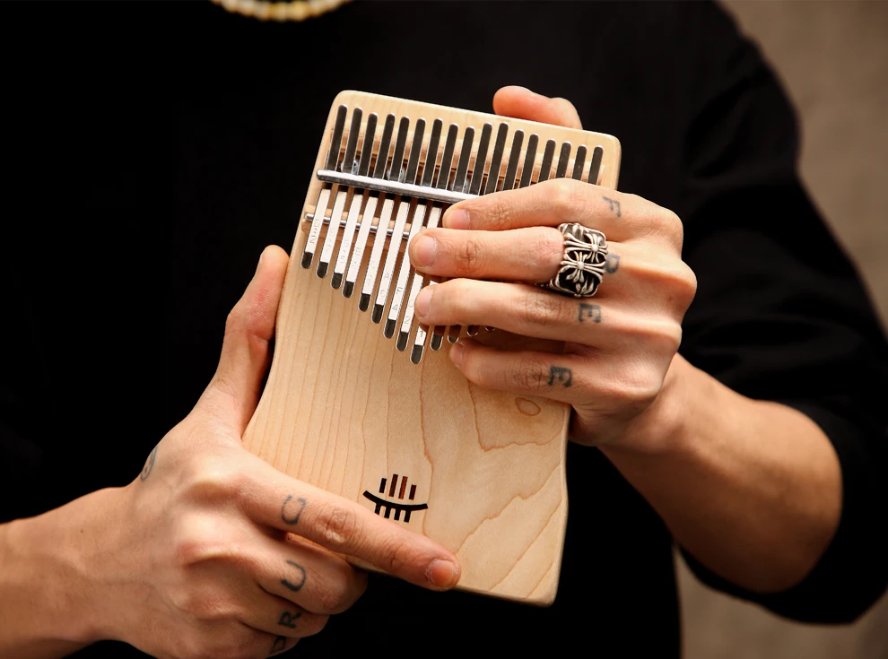 
Sapele cup shape plate kalimba 17 key thumb piano wholesale 