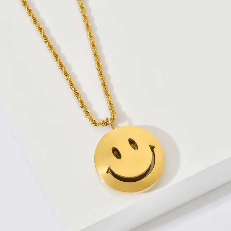 

Hot Plated Stainless Steel Non Tarnish Jewelry Smile Charm Clip Chain Happy Smiley Face Pendant Necklace, Picture shows