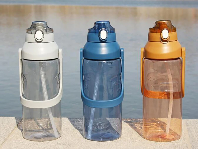 Best Large Capacity Plastic Sports Bottle Portable Water Bottle Gym
