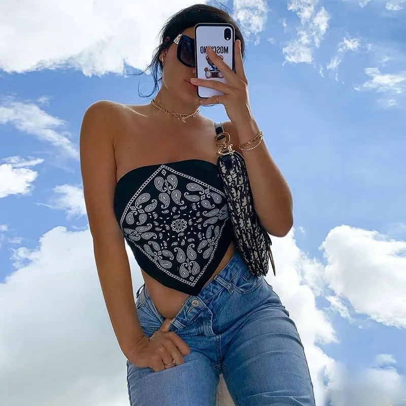 

fashion women top 2021 New Arrivals Summer Wears New Backless Sleeveless top with diamond print Tops Woman Sexy Crop, Customized color