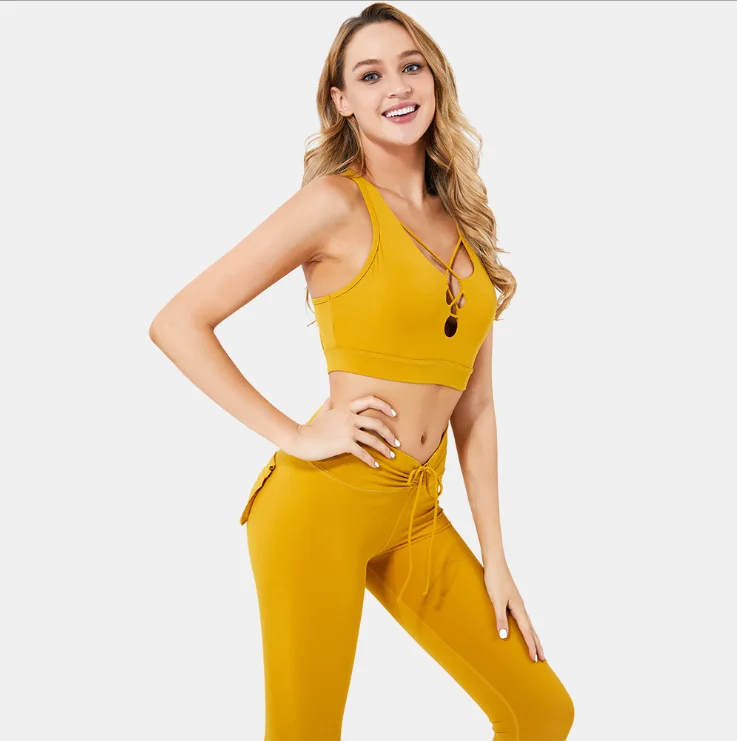 

American cross - border buttock enhancement beauty buttock sexy hollow out fitness exercise with pocket yoga we