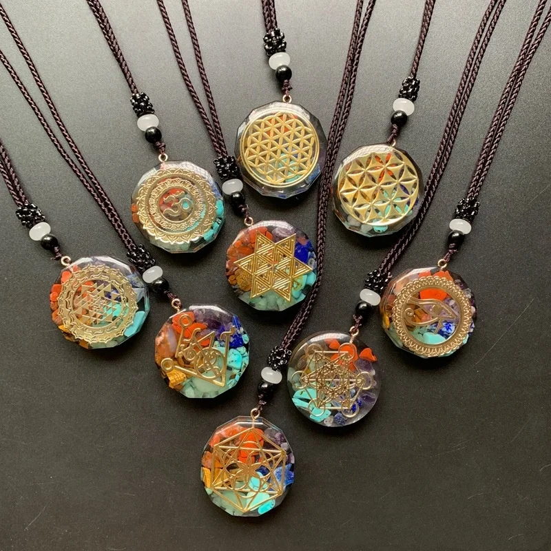 

Ogan Energy Natural Crushed Stone inside Crystal Pendant Polygonal Chakra Necklace