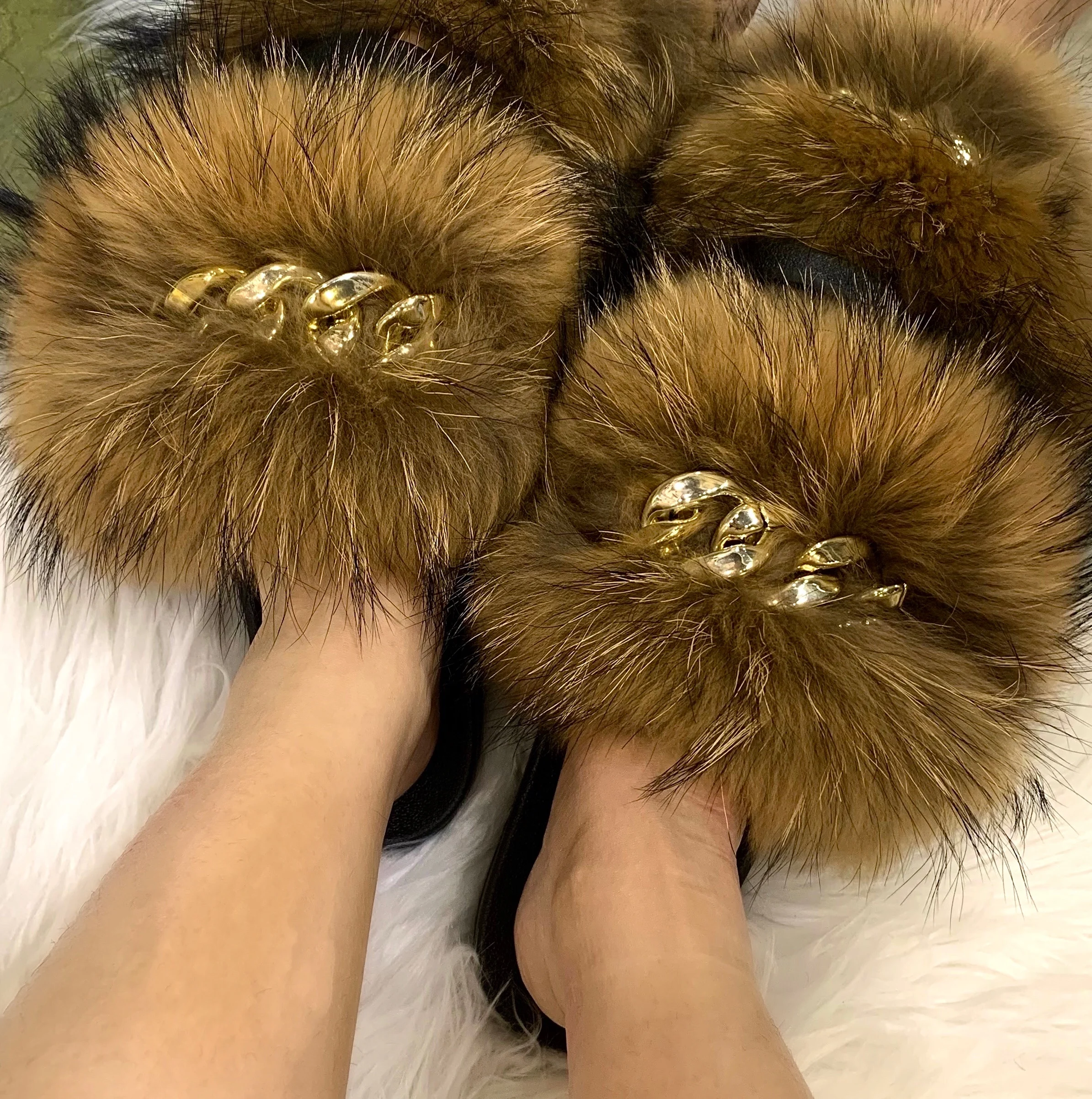 

New Arrive Real Fox Raccoon Fur Slides Golden Chain Fluffy Furry Fashion Fur Slippers Fur Sandals, As picture show or customized