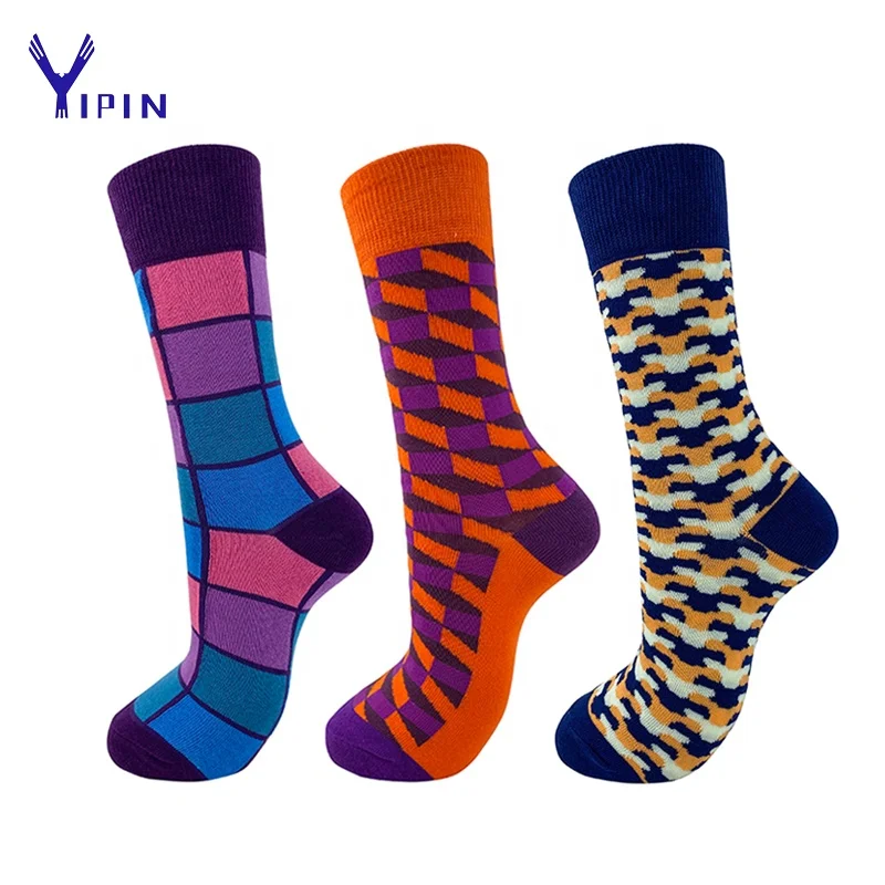 

2021 hotsale socks embroidery custom hiking socks custom logo athletic socks for men