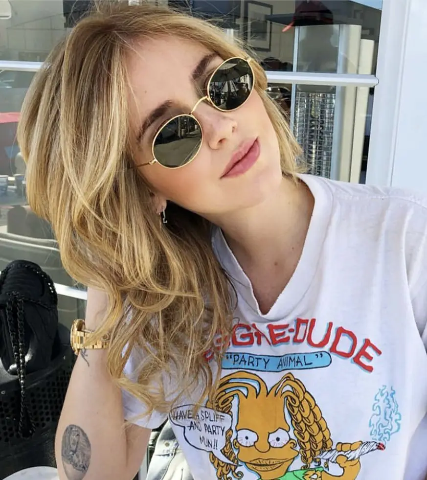 

UNOC Vintage Trendy Sunglasses Oval Shape Small Frame Oculos Sun Glasses Metal Sunglasses For Women and Men, 18 colors