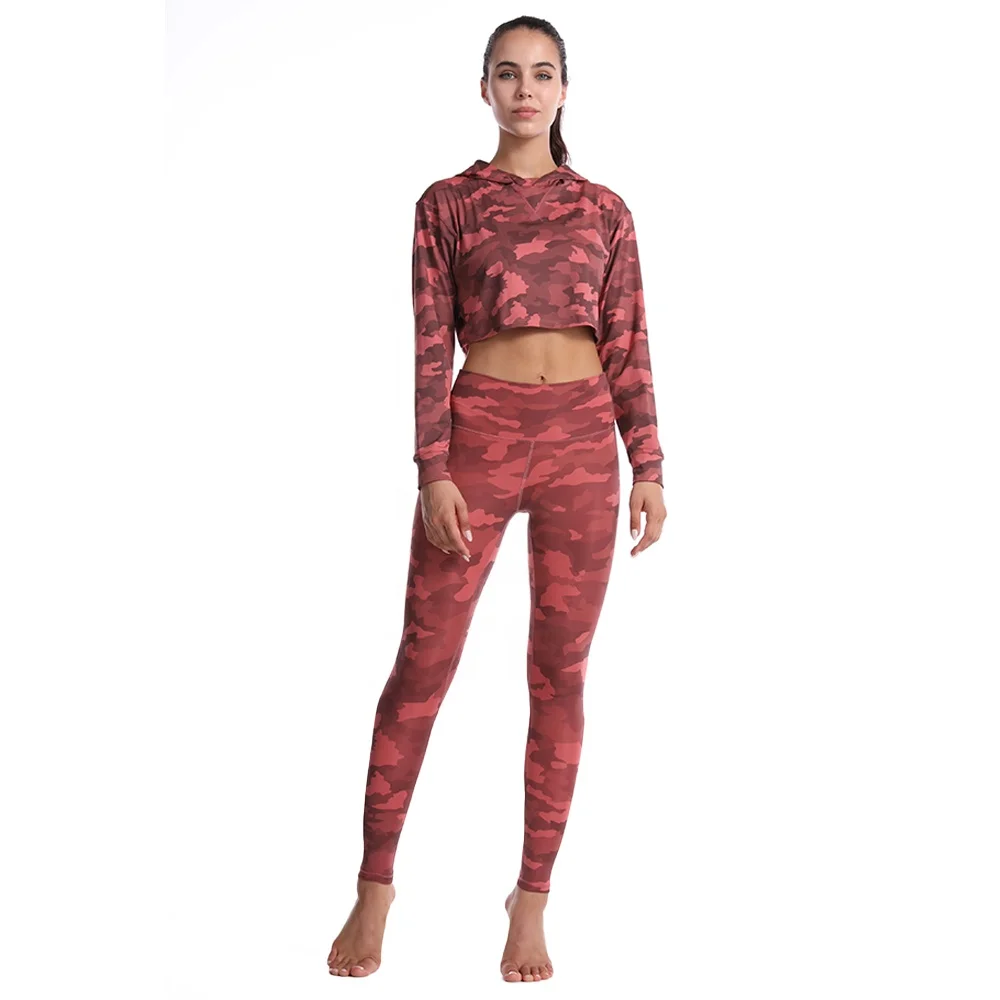 

2021 Wholesale new female fitness wear t shirt OEM Camouflage long sleeve yoga suit hoodie gym clothing for women, Black camouflage