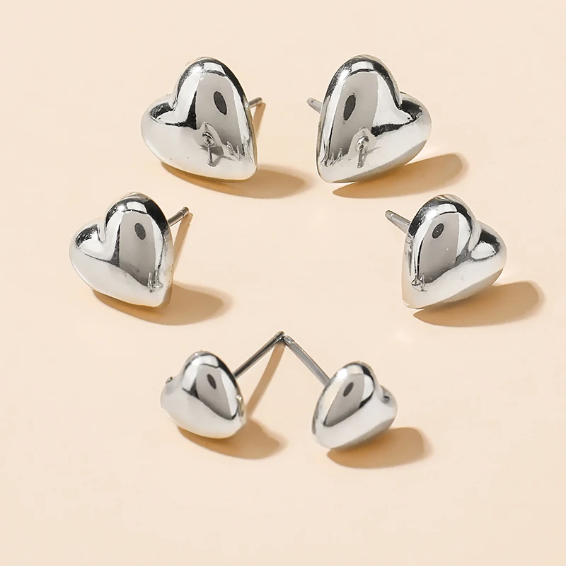 

New Fashion 3pairs Charming SML Size Heart Stud Earrings For Women Bijoux Jewelry Wholesale Christmas Gift