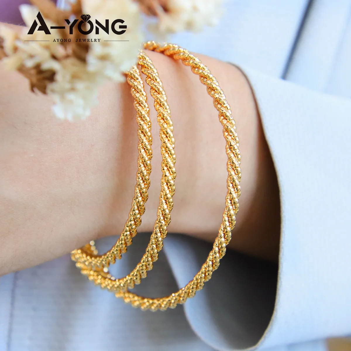 

Ayong Jewelry Bangles Set Twisted Cuff Bracelet Brass Gold Plated Bangles for Women