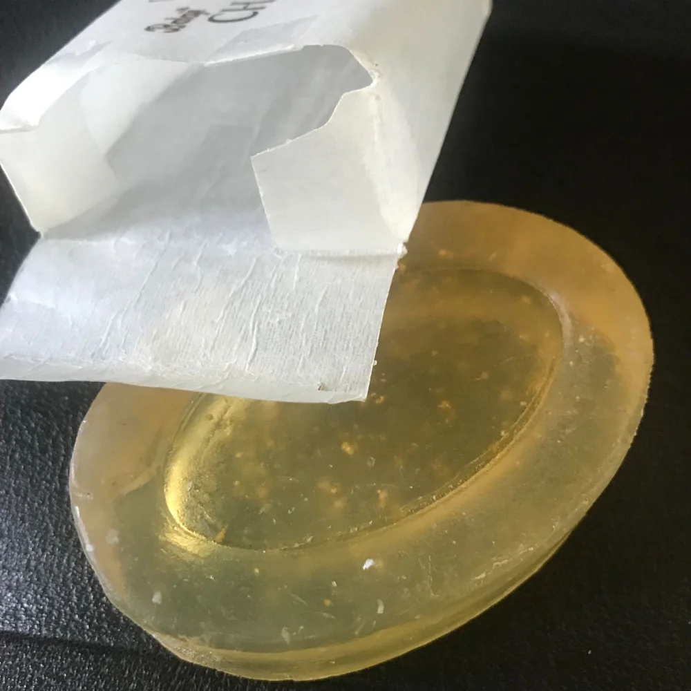 
Natural Whitening Nourishing Collagen Crystal 24K Gold Amino Acid Sandalwood Soap 