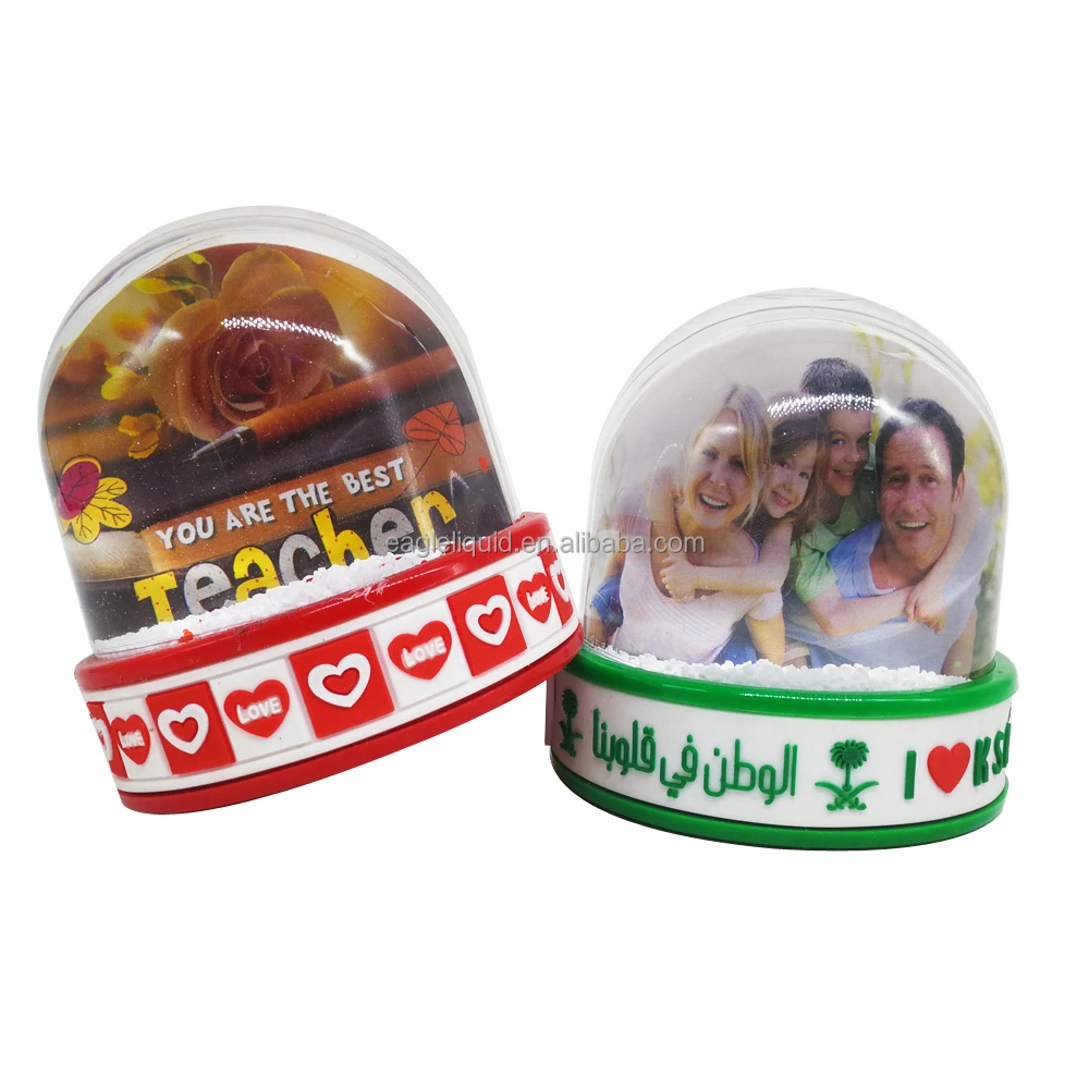 

Customized PVC 3D Base Glitter Picture Snow Globe Souvenir Acrylic Light-up Flashing Water Dome with Picture Insert