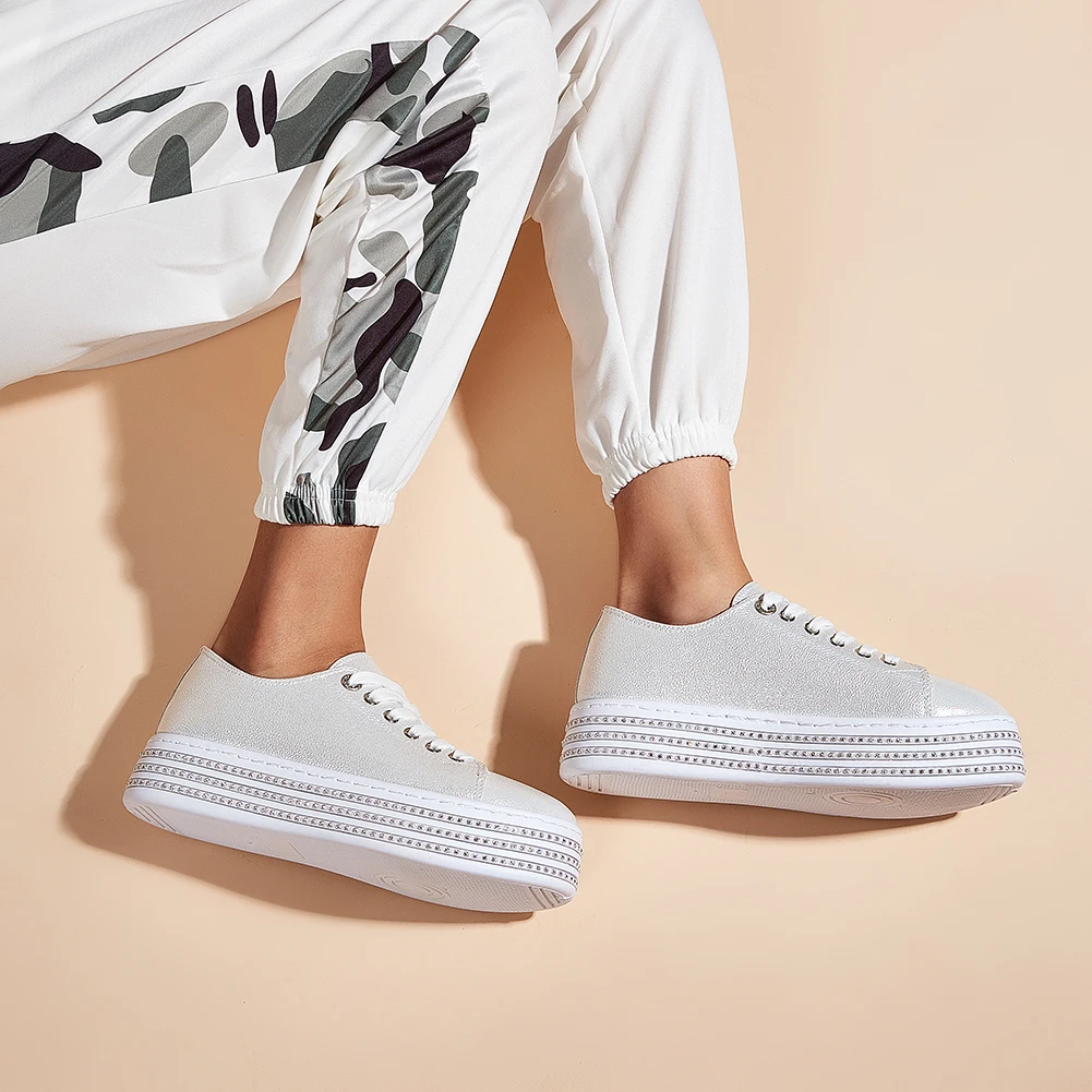 

2021 ladies sneakers 1 pair new style fashion brand name sneaker ladies sport ladies flat sneakers, Customized color