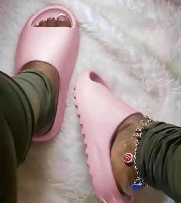 

Factory Originals Pink Yeezy 2021 inspired slide 350v2 yeezy slippers sports running sneakers for men women kids, Customized color