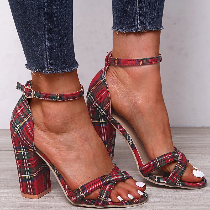 

F21020A wholesale new style fashion plus-size buckle sandals for women, Black, red