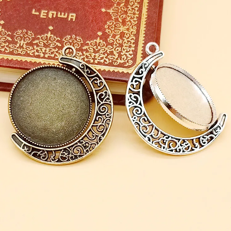

Antique Silver tone/Antique Bronze Rotate Moon Round Base Setting Tray Bezel Pendant Charm fit  Cabochon/Picture/Cameo