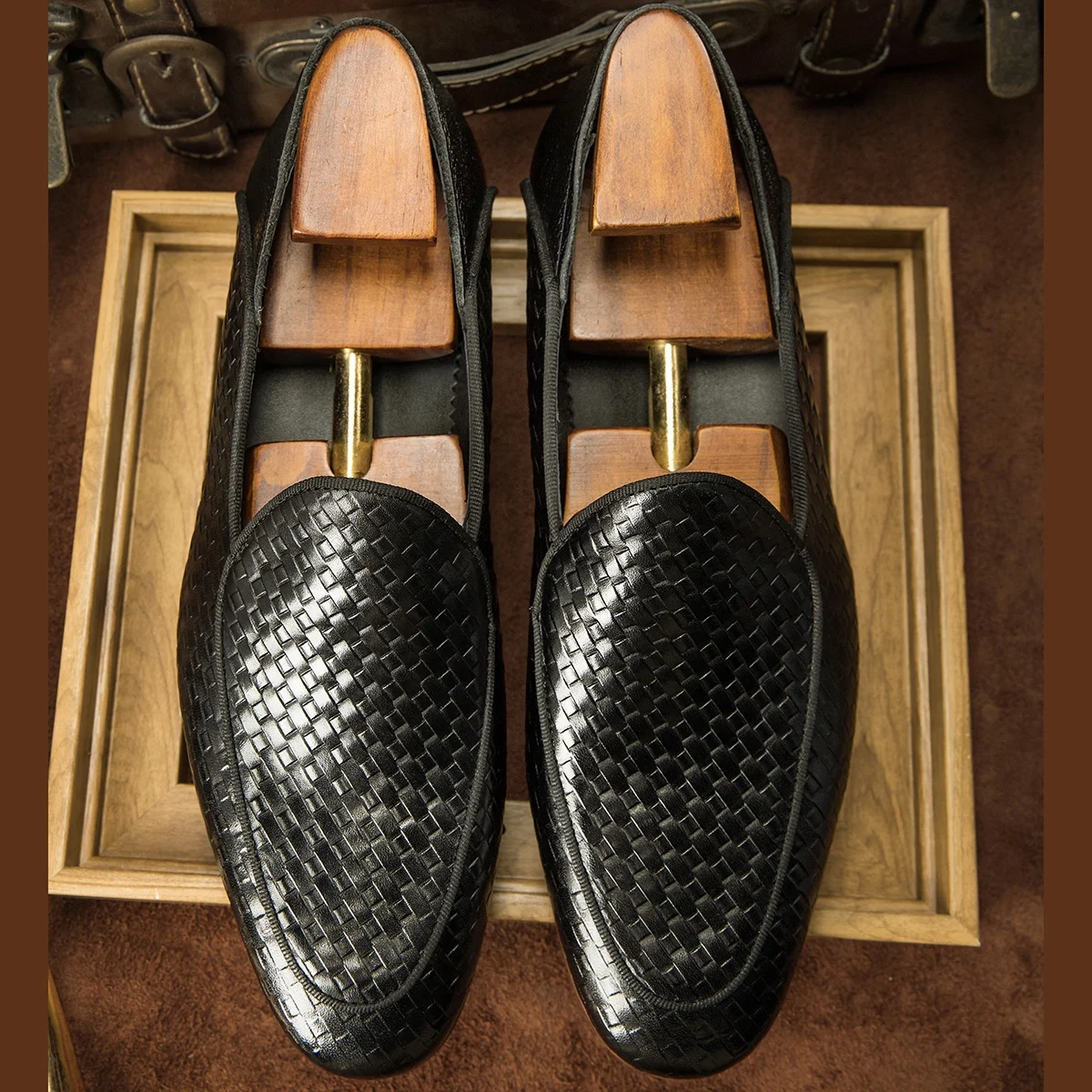 

2021 New coming luxury black color slip-on genuine leather loafers shoes men