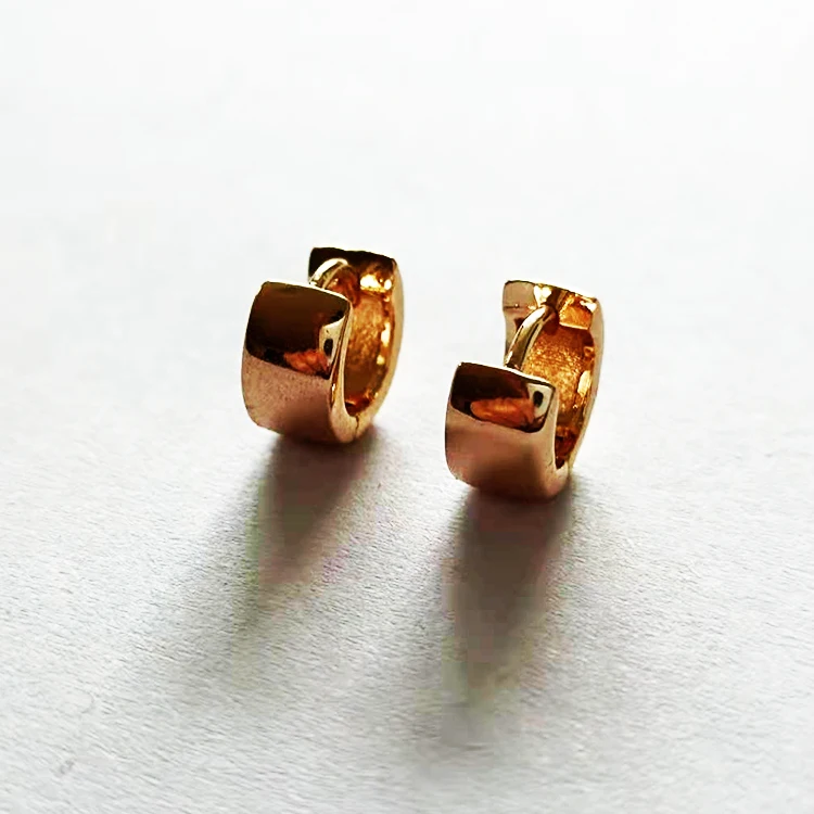 

Minimalist design women's jewelry 18K gold-plated mini hoop earrings