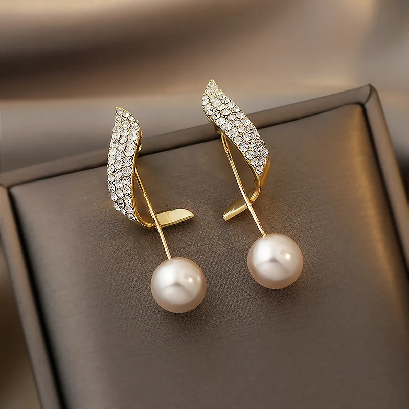 

S925 Silver Gold Plated Fashion Exquisite Statement Rhinestone Pearl Fine Jewelry Earrings Women Wholesale