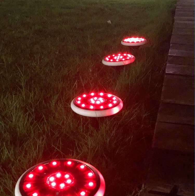 outdoor lights landscaping.jpg