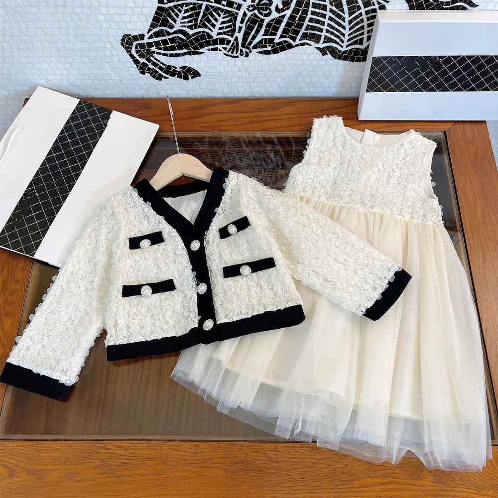 

High-end Girls Western-style Spring Autumn Long Sleeve Girls Clothing Top Two-piece Girl Suits, Beige
