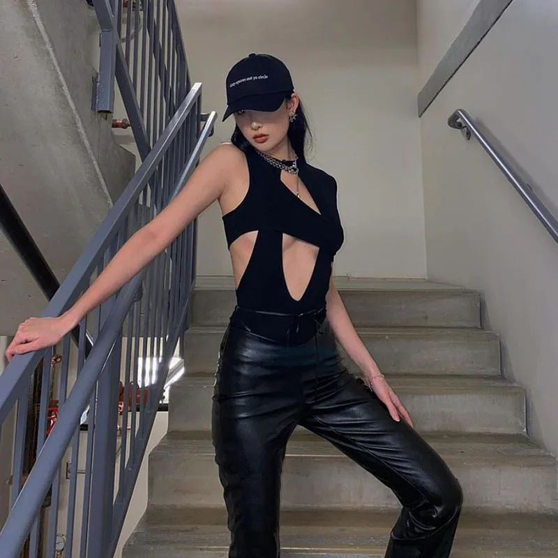 

2021 Summer New Women'S Round Neck Slim Subcoating Top Fashion Design Hollow Summer One Piece Bodysuits For Women Sexy