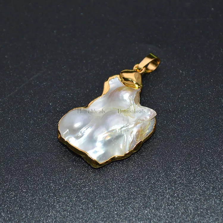 

18k Gold Plated Freeform Slab Natural MOP Mother of Pearl Shell Pendant, Pic