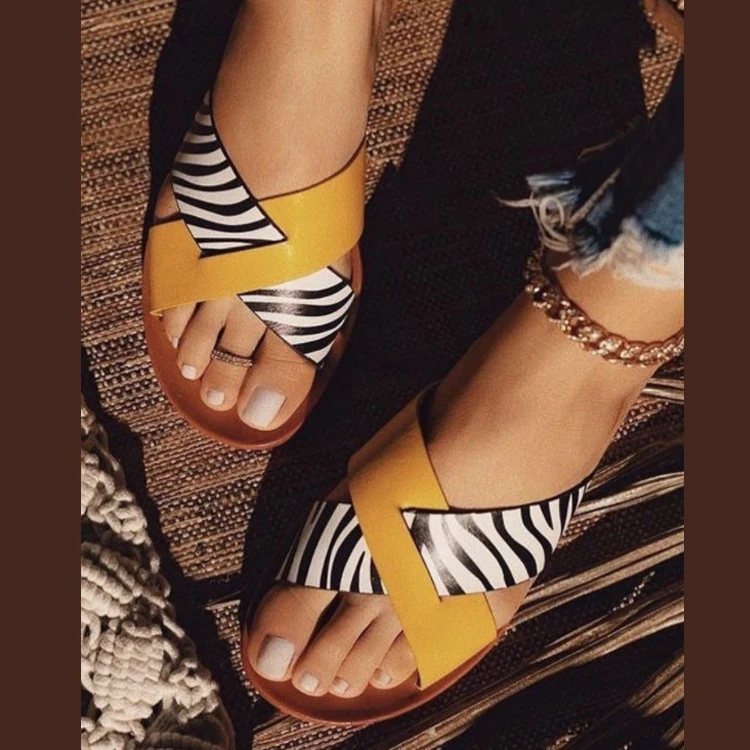 

Fashion Style Ladies Open Toe Shoes leopard sandals outdoor plus size flat Casual Slides summer sexy female slipper