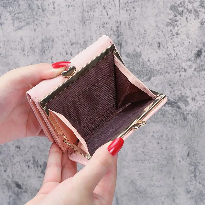 

AIYIYANG Factory Wholesale Kiss Lock Wallet For Women Minimalist Ladies Handbag Multi Functional Durable Purses