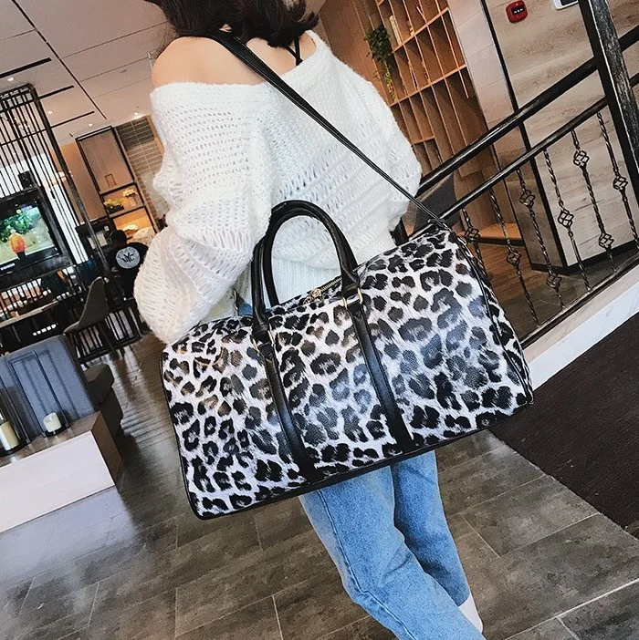 

personalized leopard fashion duffle bag designer travel bag leather duffle bag for women gym travelling use, 2 color options