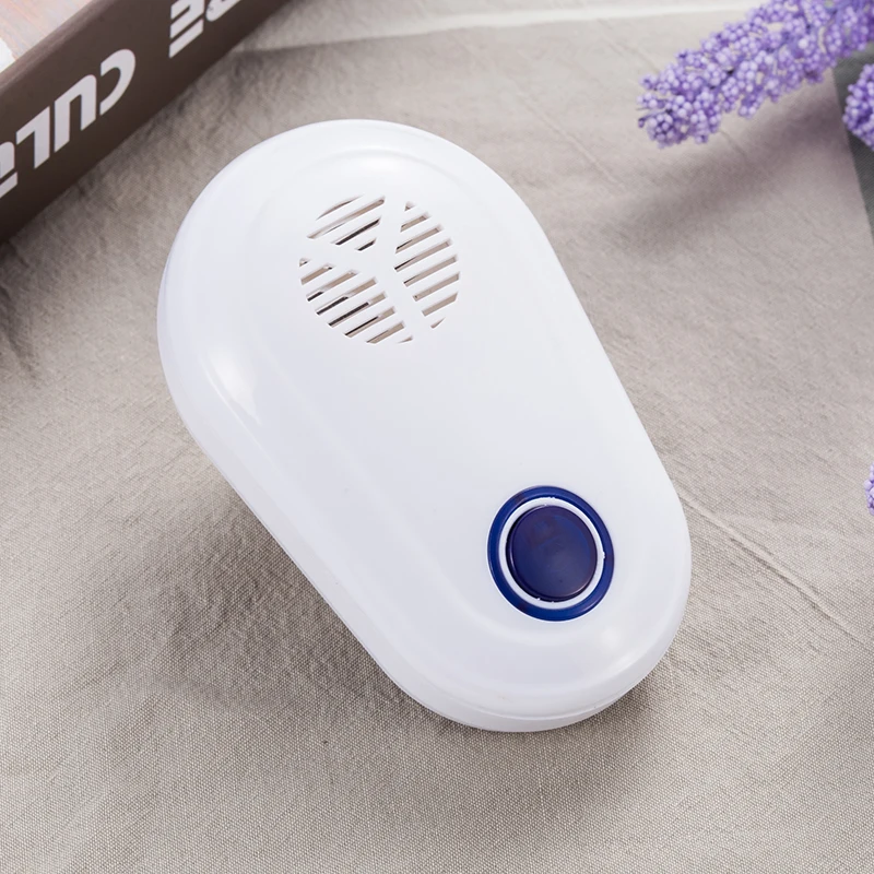 

2020 Hot Sale Pest Repeller Ultrasonic Plug in Anti Mosquito Cockroaches Spider Mouse Fly Rat Repellent Machine White + Blue