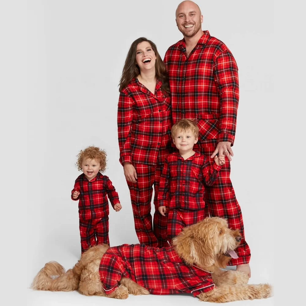 

Winter front buffalo plaid with buttons 2 custom printing family set christmas pajamas, Customized color