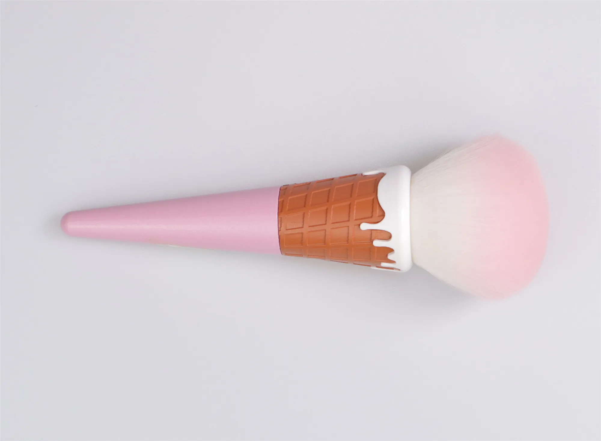 New Design 2 In 1 Screw Ice Shape Beauty Personal Makeup Brush With Ice