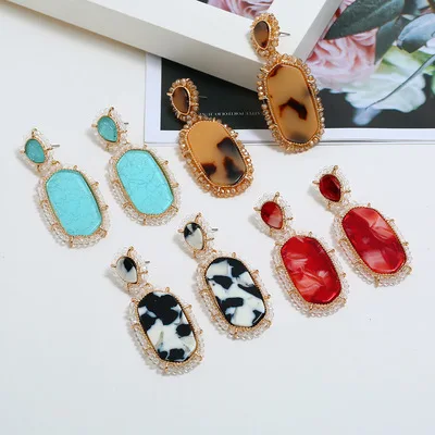 

2021 New Arrivals Designer Good Quality Simple Fashion Leopard Print Exaggerated Alloy Beads Acrylic Acetate Earrings Wholesale