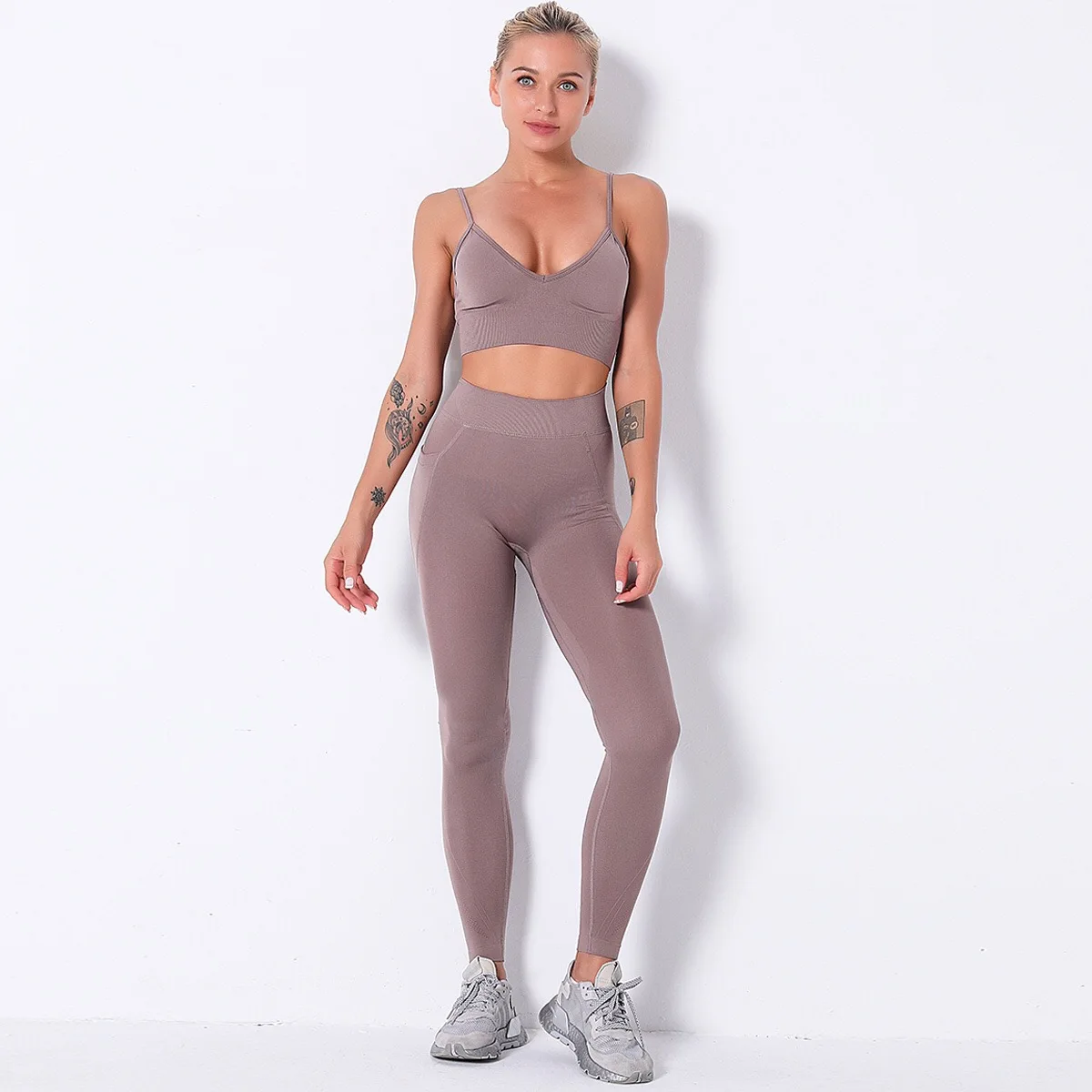 

BBLXF6304 Mocha powder Wholesale high quality women yoga leggings custom hot Solid color gym fitness clothing for women, Flare,gray,brown