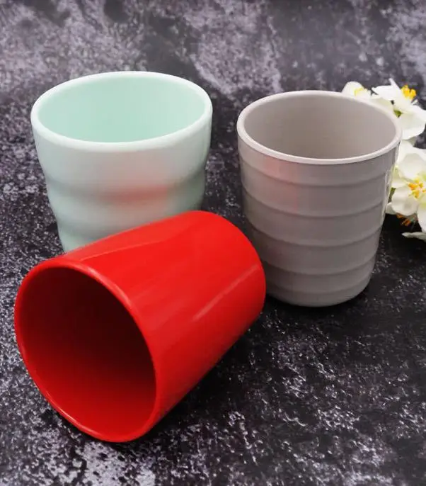 

Custom Print High Quality Plastic Red Melamine Water Cups For Party and Coffee Shop, White / green