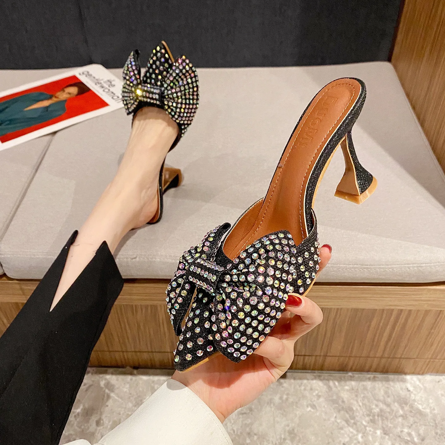 

112850 Jewelled embellished woman party sandals flare block heel bow knot decor lady mules pointed toe female slides loafers